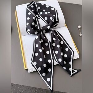 Polka Dot Scarf G31